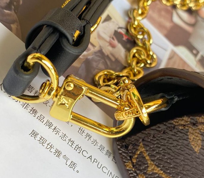 L0vis Vvtt0n Monogram Canvas Padlock On Strap Bag In Black