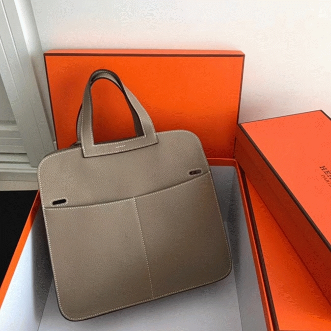 Grey AAA Replica H**me5 Halzan Elegant Leather Tote