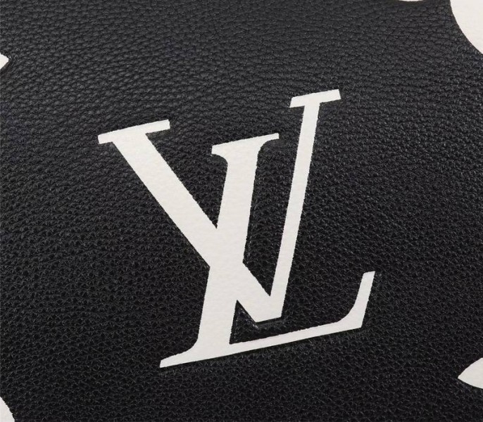 L0vis Vvtt0n Monogram Empreinte OnTheGo MM Tote In Black