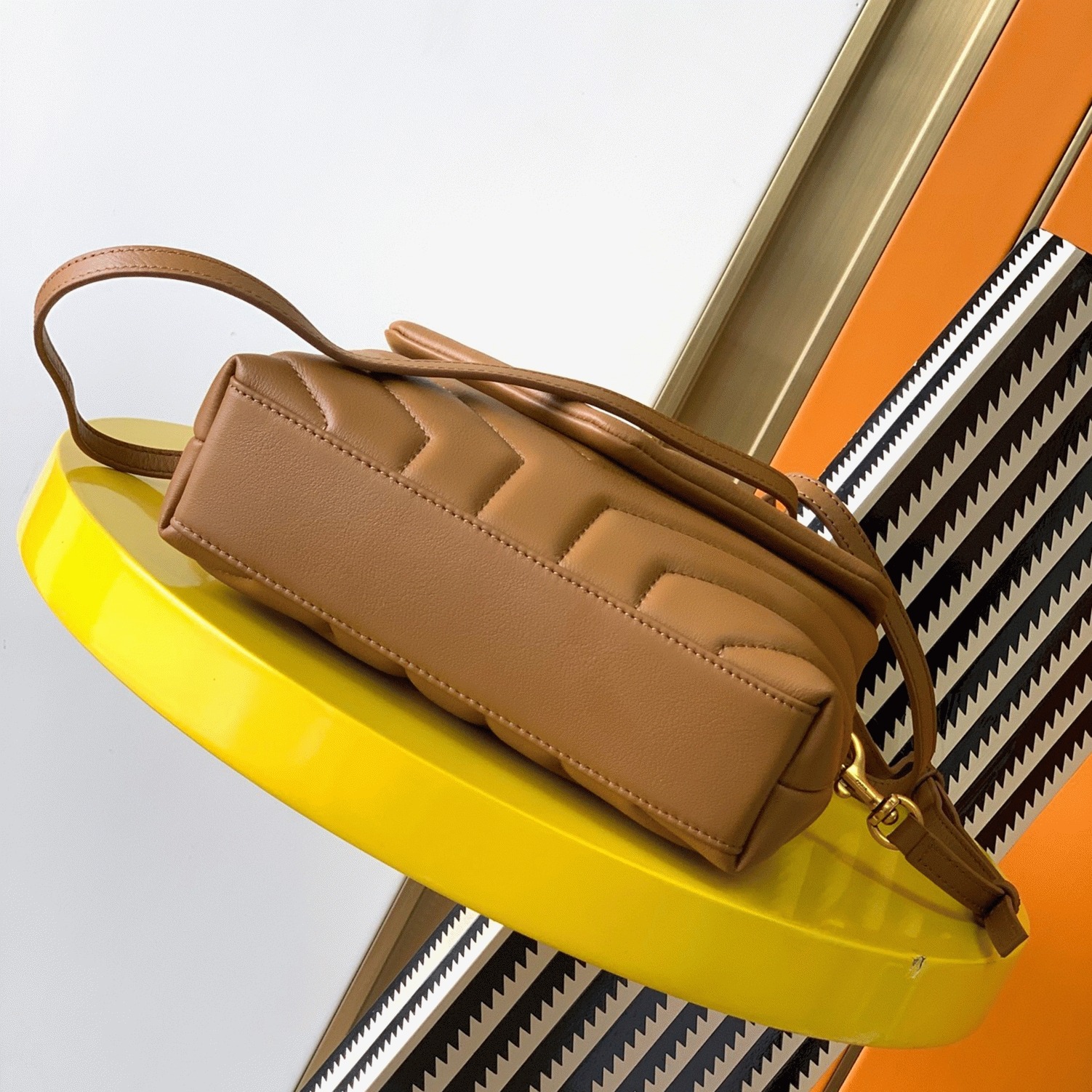 Replica Sa1nt Lau*nt LouLou Toy Strap Bag Brown