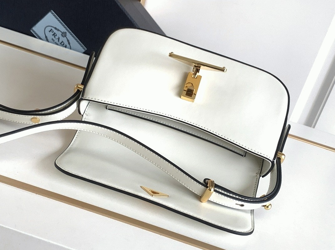 Pra*a Shoulder Bag Fake in White