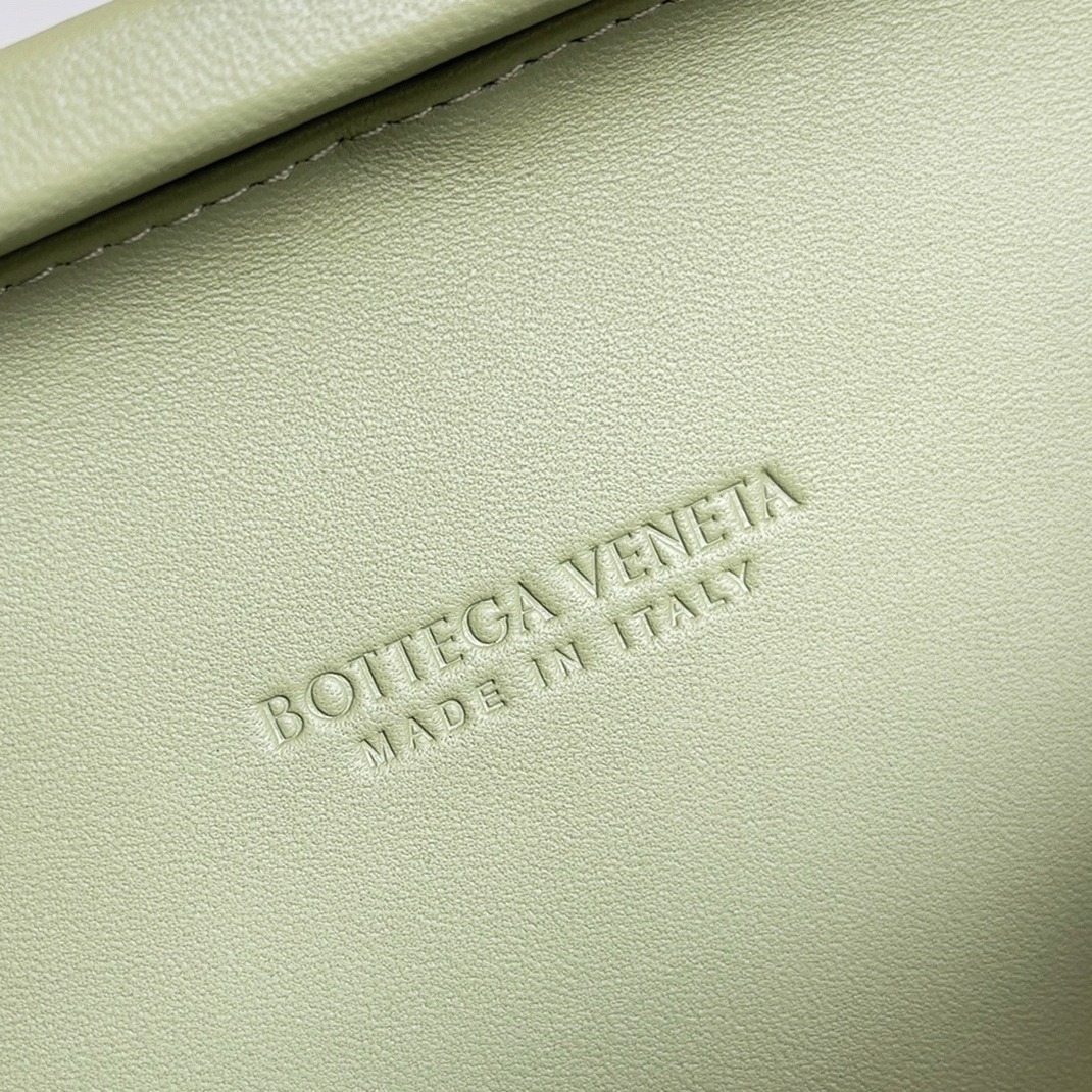 Replica B0tt*ga Ven*ta Knot Minaudiere Clutch Travertine