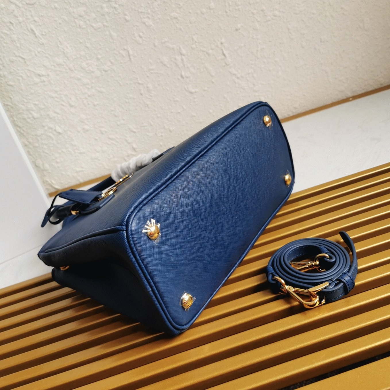Bluette Pra*a Galleria Medium Bag Knockoff