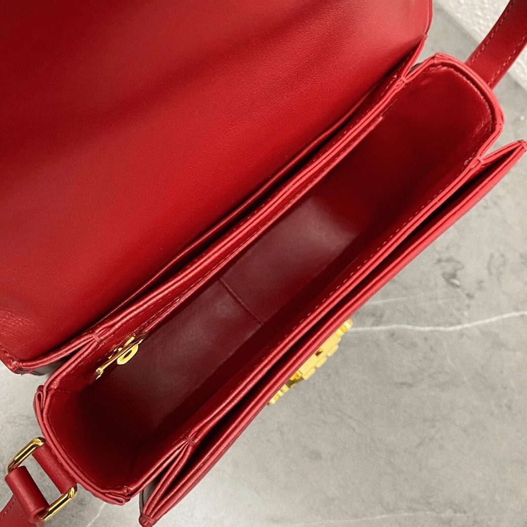 Top Quality Knockoff Ce1i*e Triomphe Teen Bag In Red
