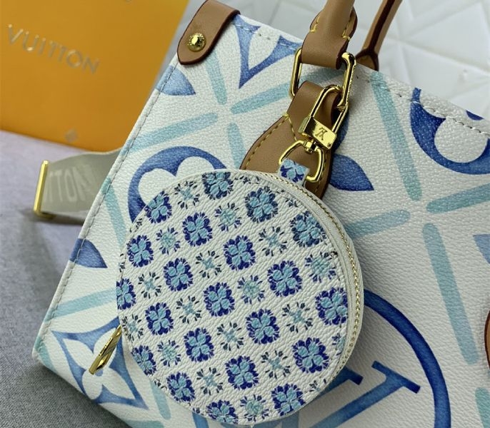 L0vis Vvtt0n LV By The Pool Monogram Tiles Canvas Onthego PM Tote In Lagoon Blue