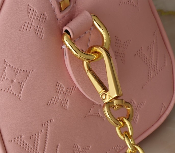 L0vis Vvtt0n Other Leathers Speedy Bandouliere 20 Handbag In Pink Opal
