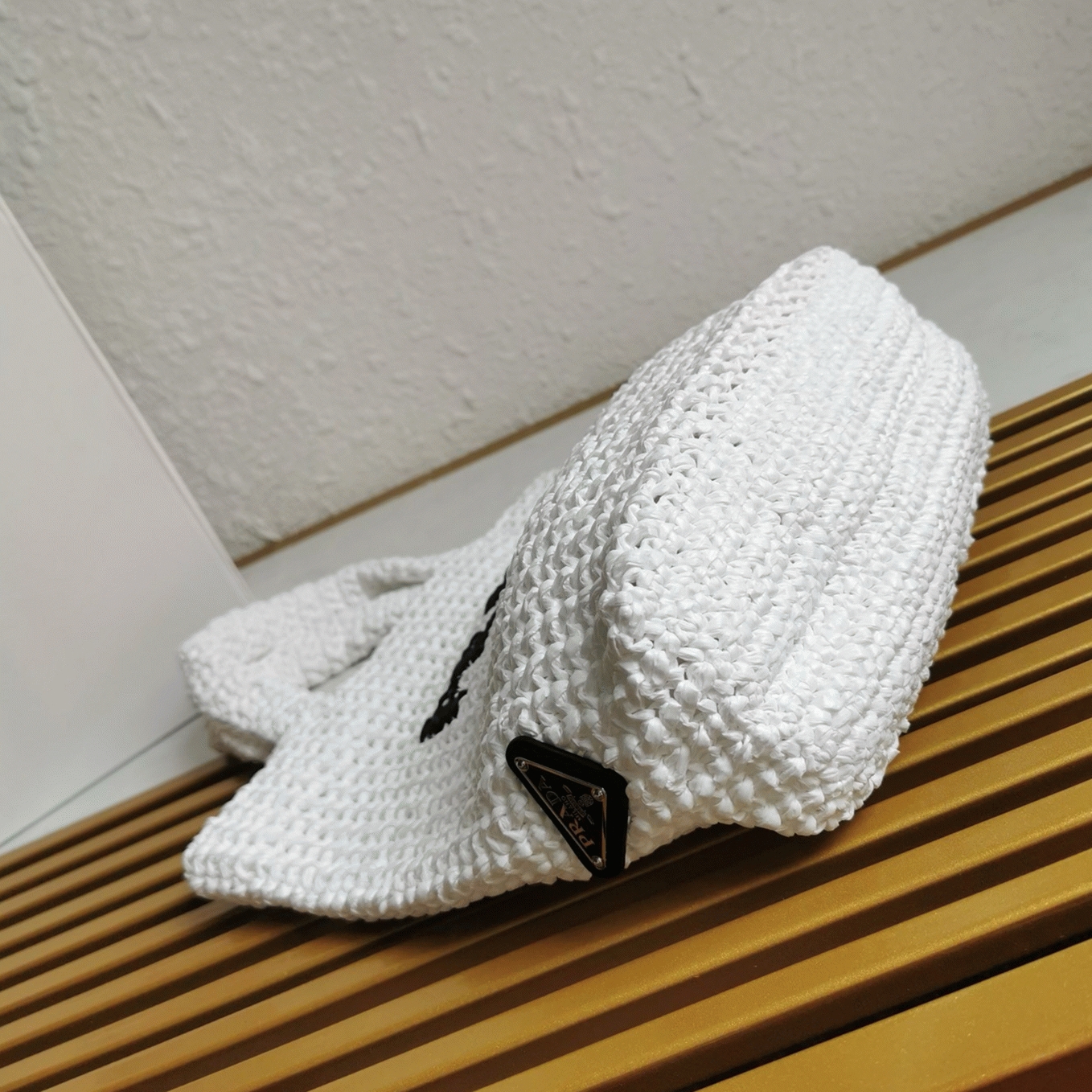 Pra*a Small Crochet Tote Bag Fake in White Raffia-effect Yarn