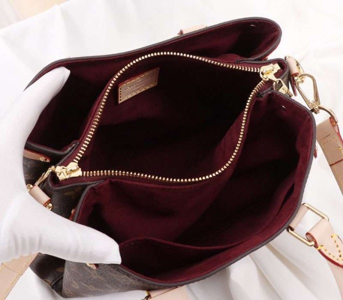 L0vis Vvtt0n Monogram Canvas Soufflot BB Bag
