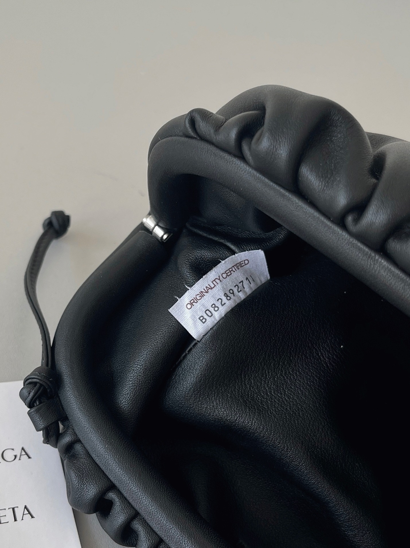 Knockoff B0tt*ga Ven*ta Mini Pouch with Strap Black
