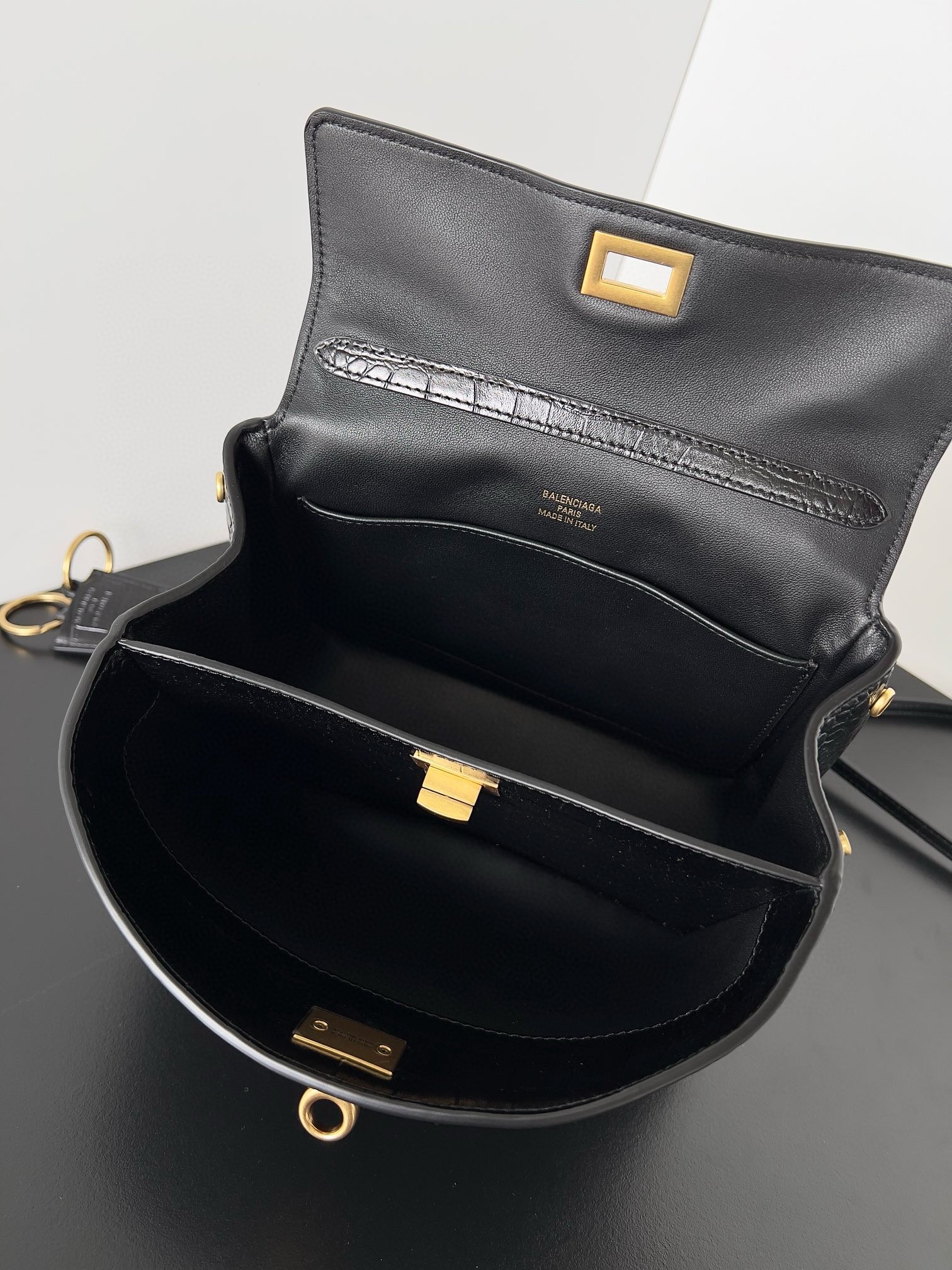 Knockoff Ba1en*iaga Rodeo Mini Bag Black Crocodile Embossed Calfskin