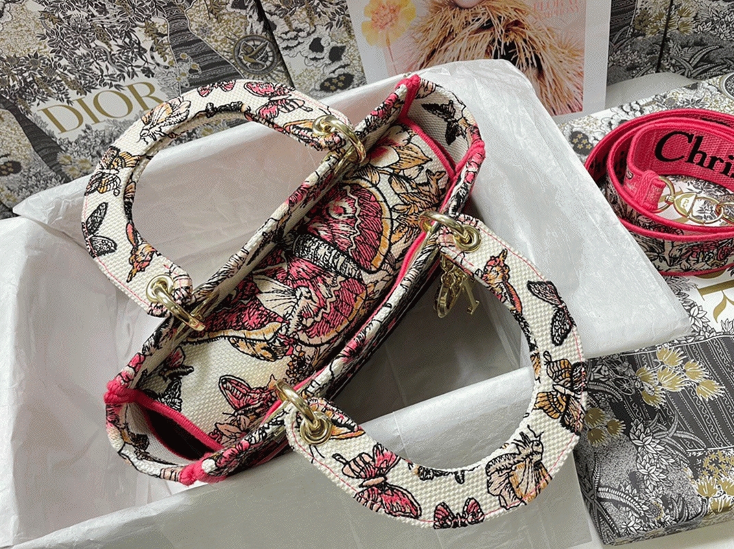 D10r Lady D-Lite Medium Bag Fake in Multicolor Butterfly Embroidery