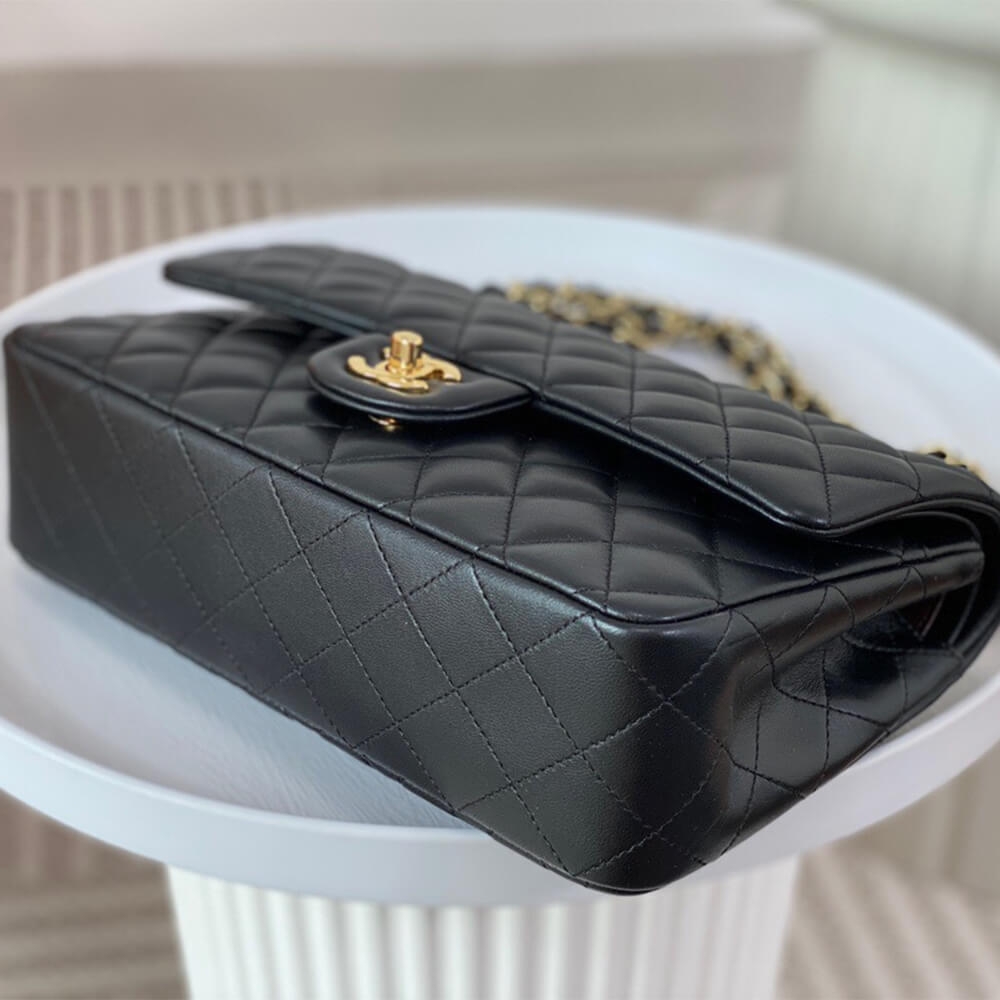 Ch**el Classic handbag medium (High-end grade)