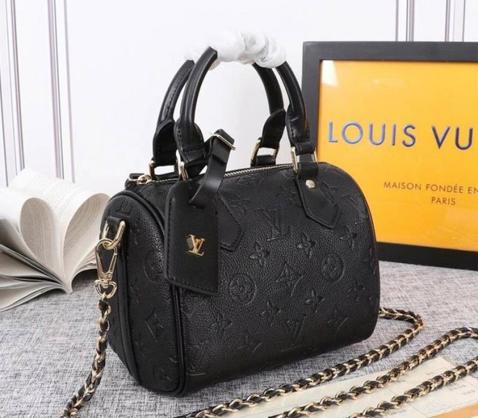 L0vis Vvtt0n Monogram Empreinte Speedy BB Handbag In Black