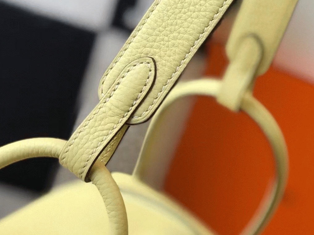 Replica H**me5 Lindy bag 26cm in jaune poussin