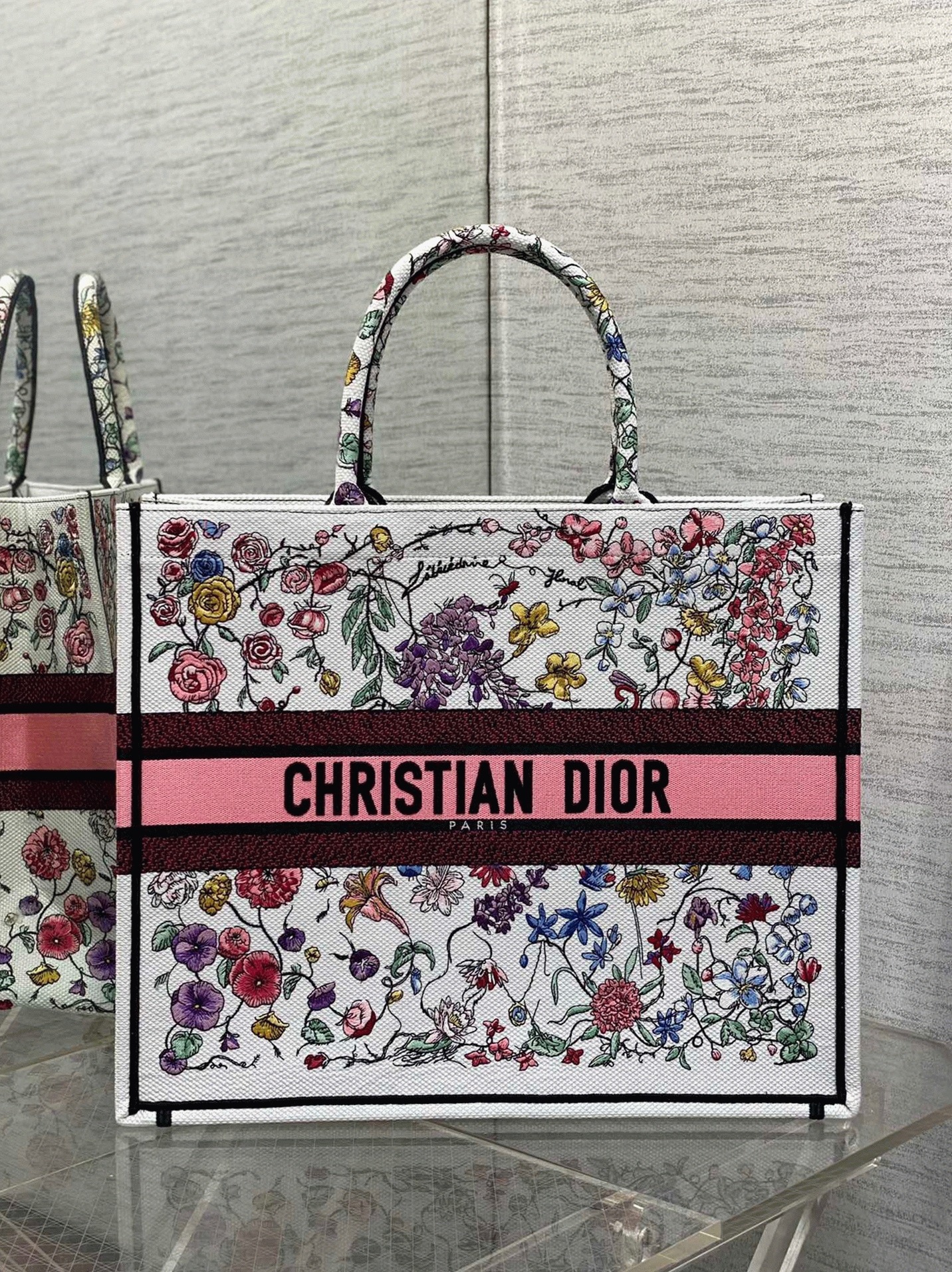 D10r Large Book Tote Bag Replica in White Multicolor Florilegio Embroidery