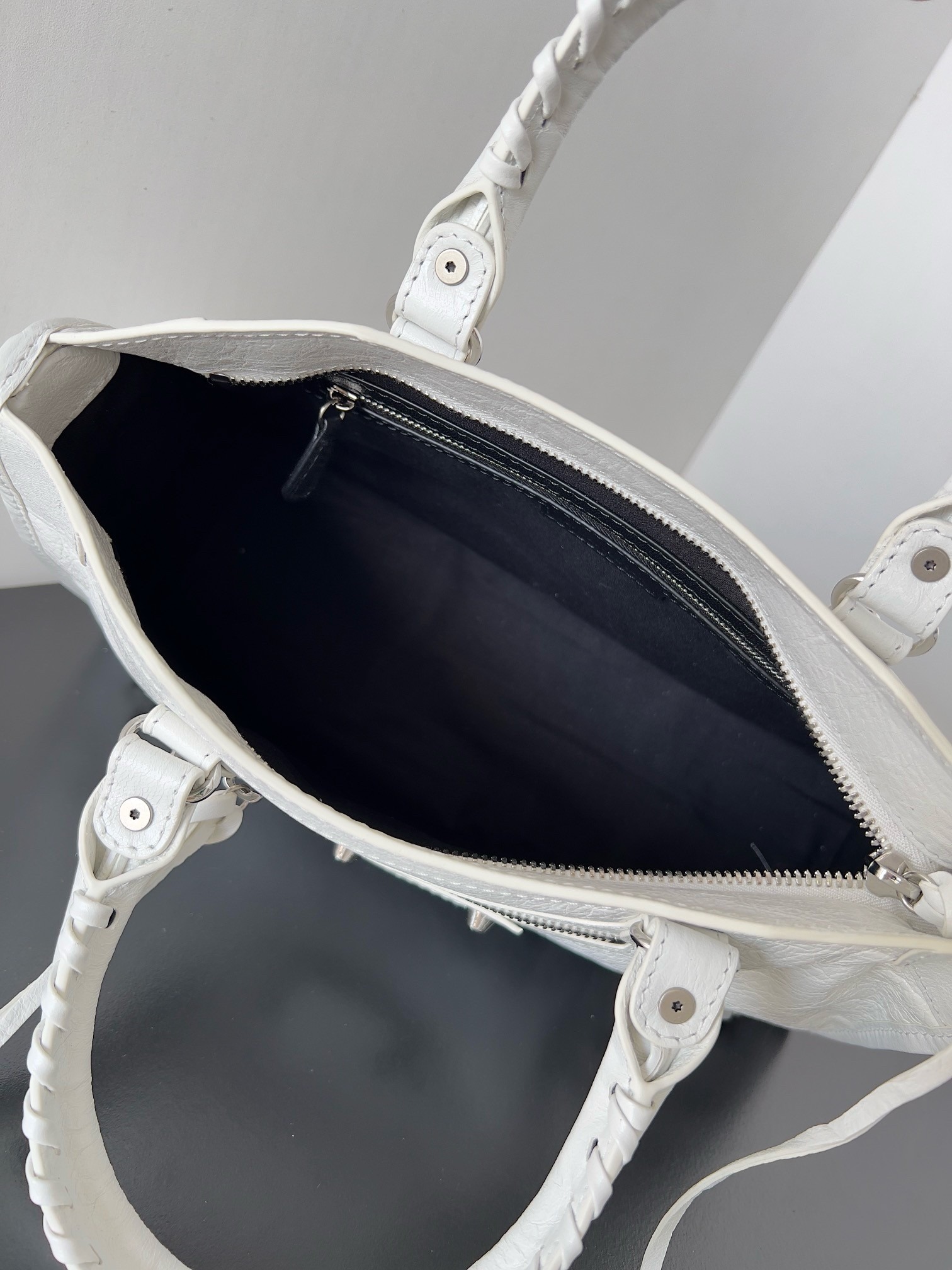 Knockoff Ba1en*iaga Le City Small Bag White Arena Lambskin
