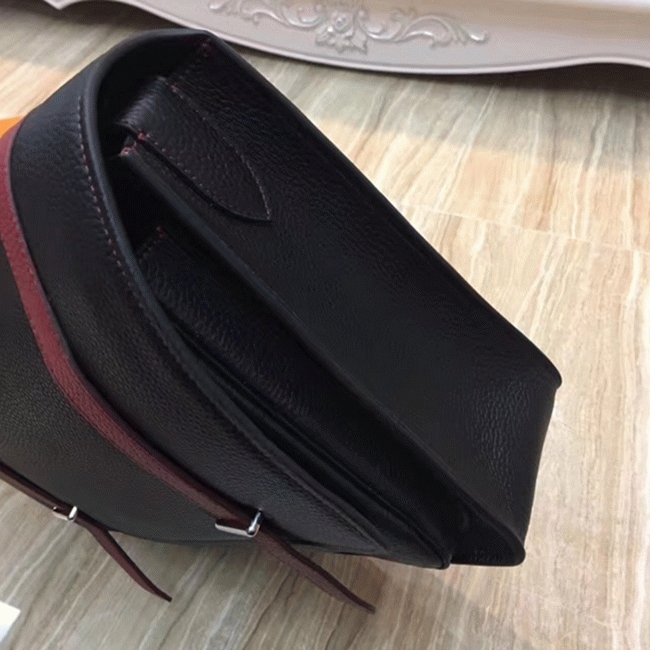 Black Knockoff H**me5 Bicolor Steve Messenger Bag