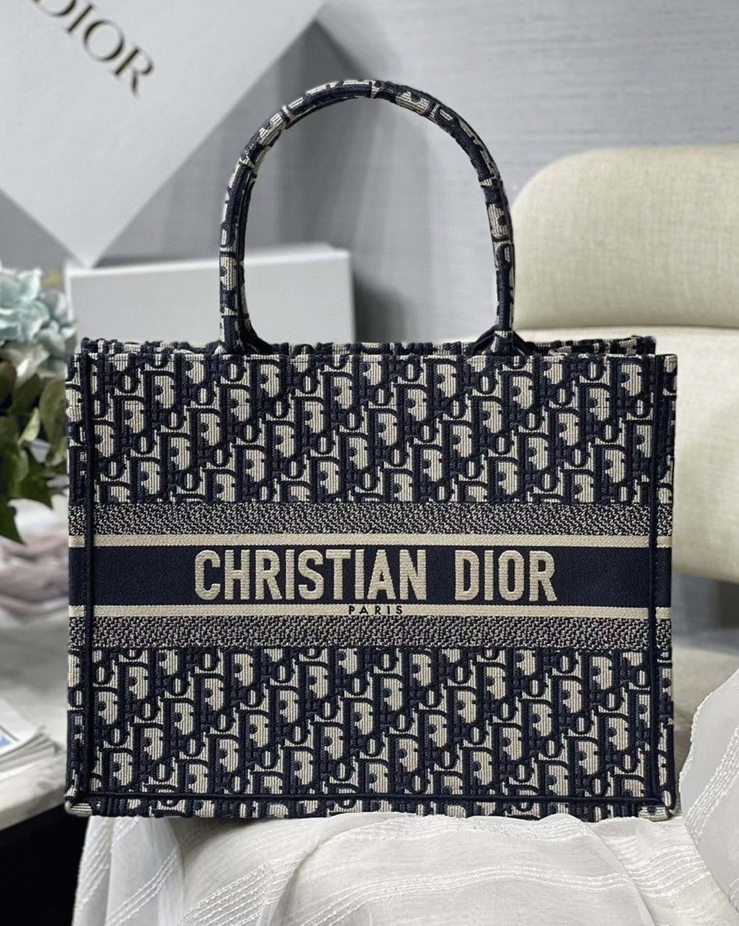 D10r Medium Book Tote Bag Replica in Blue D10r Oblique Embroidery