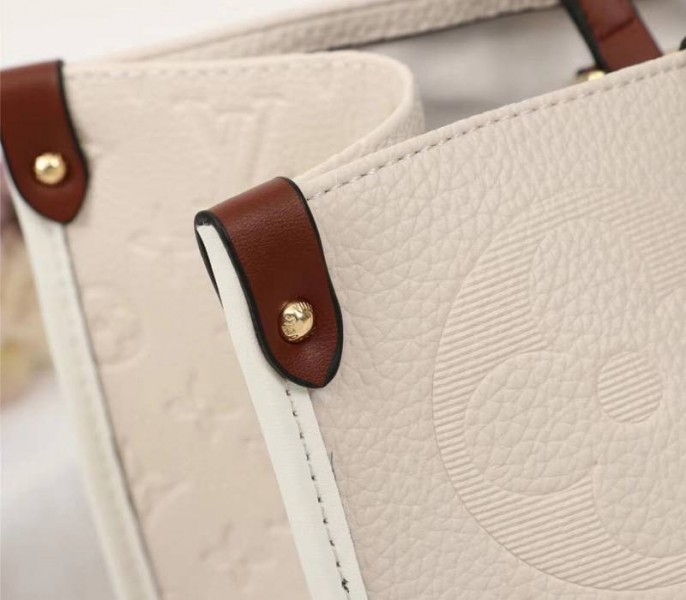 L0vis Vvtt0n Monogram Empreinte Giant Onthego GM Tote In Cream – Brown
