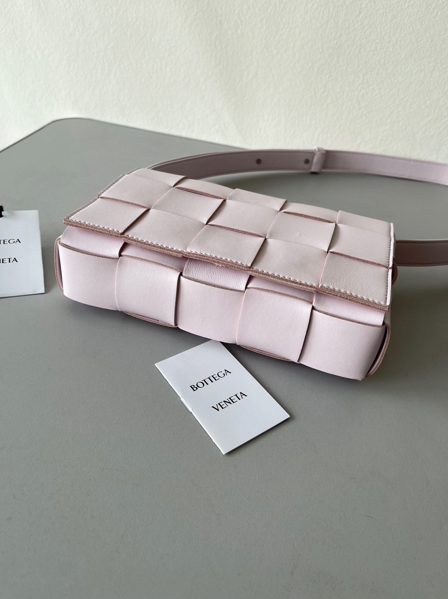 Top Quality Replica B0tt*ga Ven*ta Cassette Bag In Bliss Washed