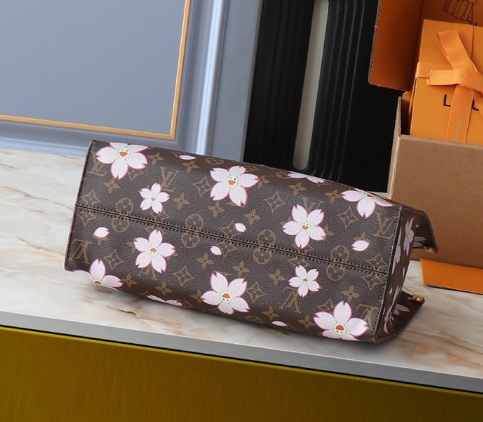 X TM Monogram Canvas Onthego MM With Cherry Blossom