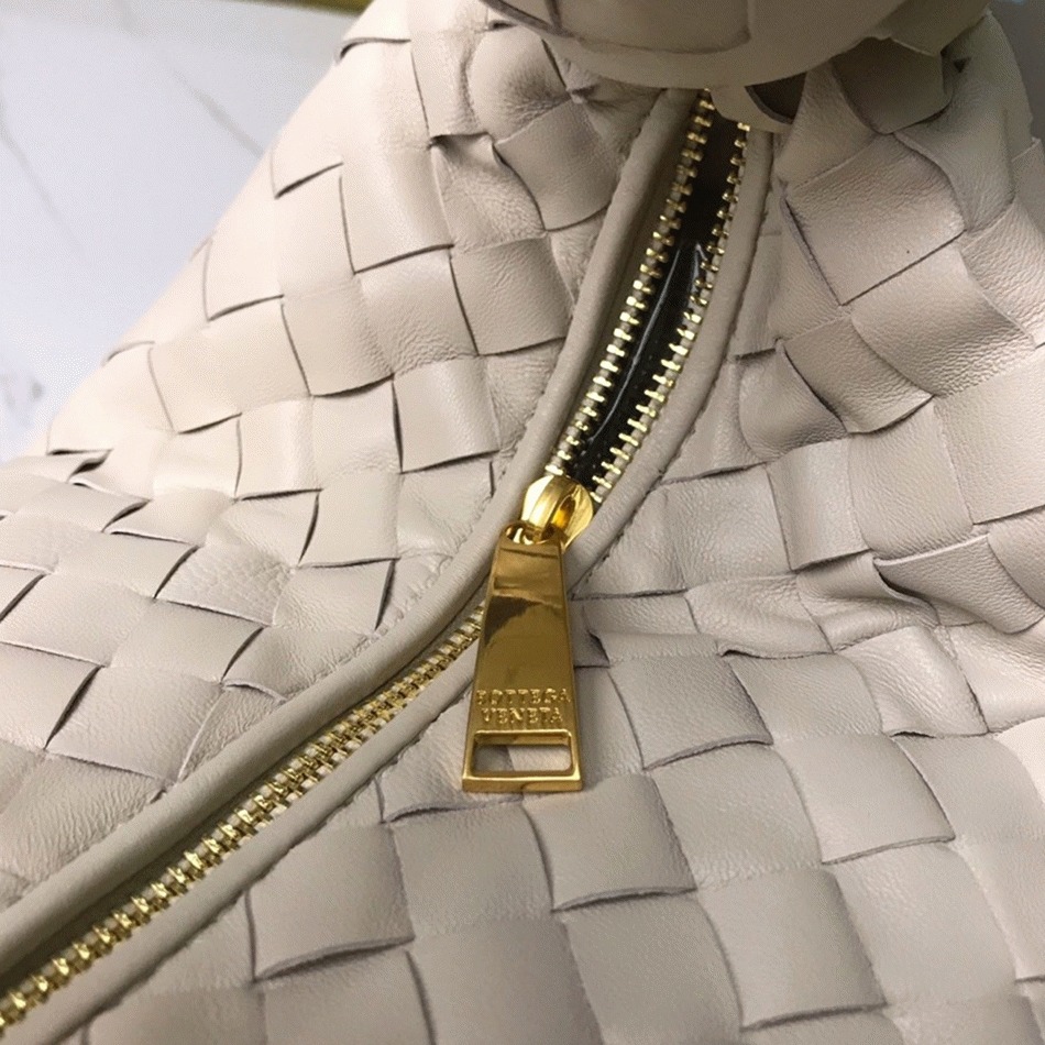 Faux B0tt*ga Ven*ta BV Jodie Small Bag White