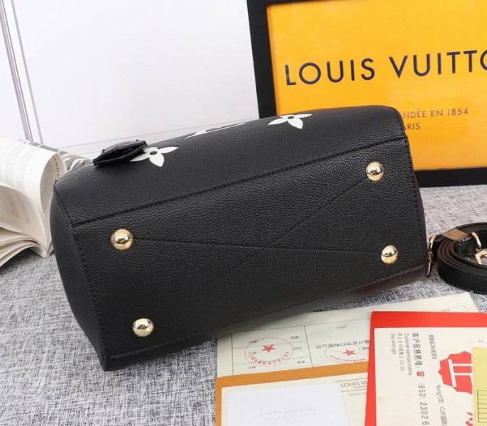 L0vis Vvtt0n Monogram Empreinte Montaigne BB In Black