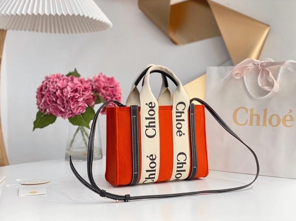 Top Quality Replica Chloe Small Woody Tote Bag In Orange Felt