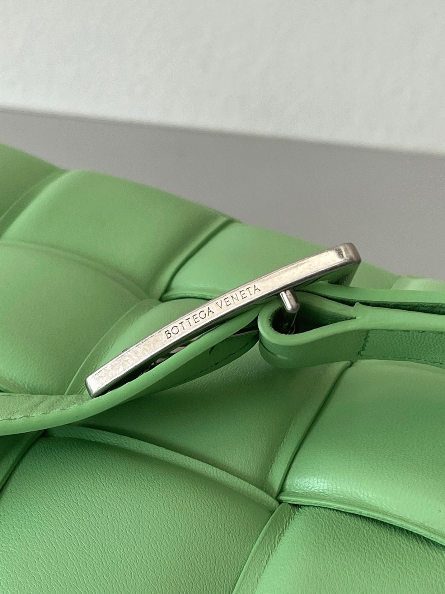 Top Quality Fake B0tt*ga Ven*ta Padded Cassette Bag In Acid Green