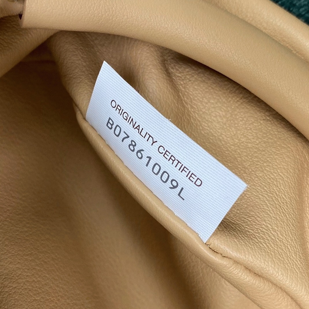 Fake B0tt*ga Ven*ta The Pouch Belt Bag Almond