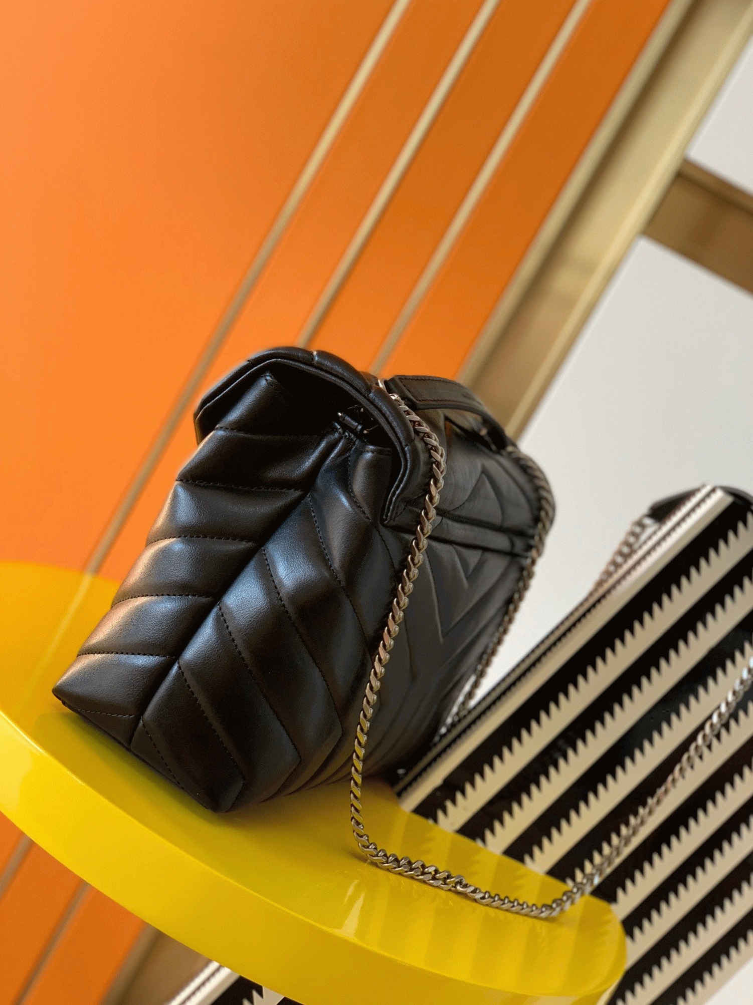 Replica Sa1nt Lau*nt LouLou Small Chain Bag Noir