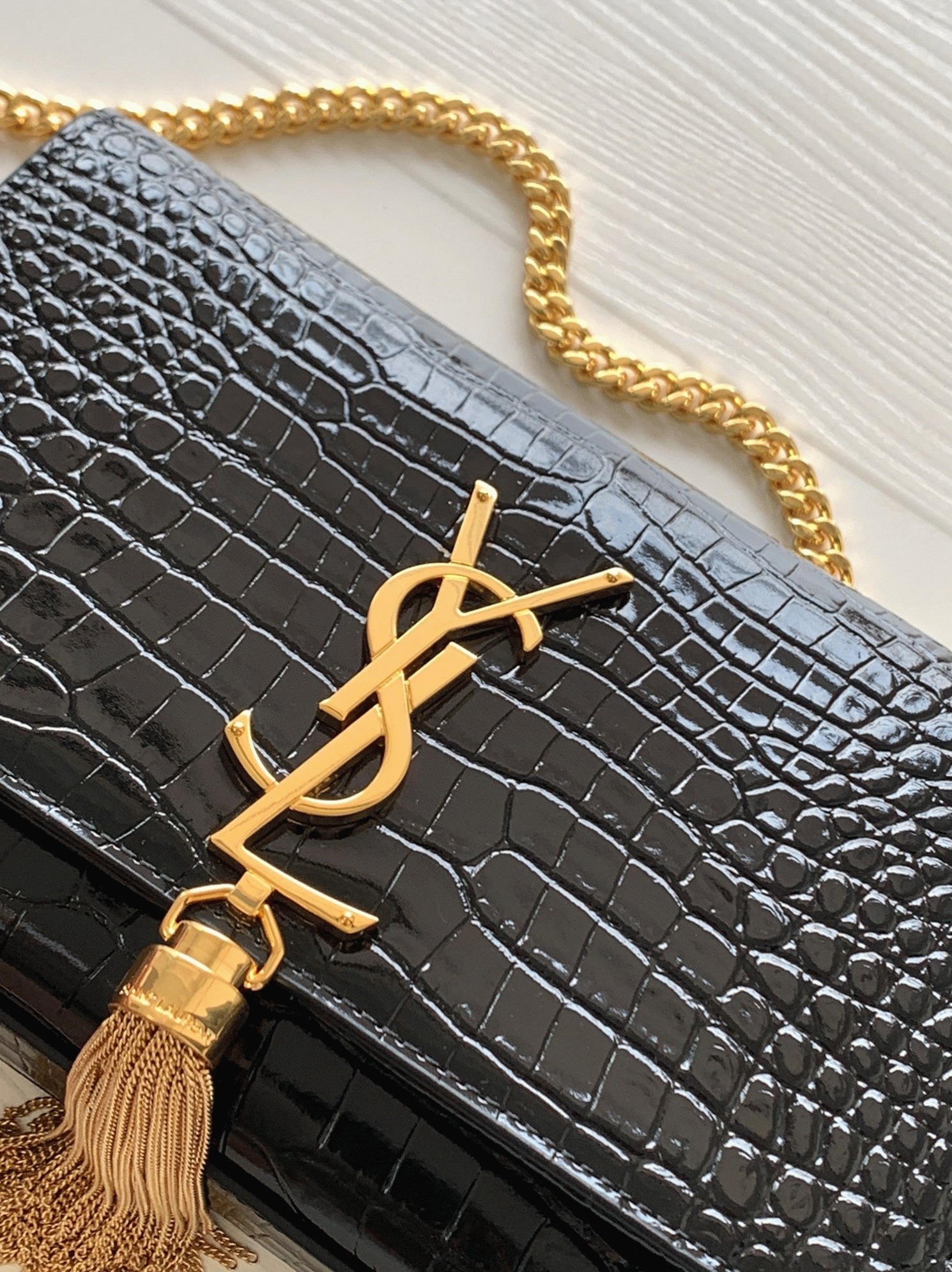 Replica Sa1nt Lau*nt Kate Small Tassel Bag Black Crocodile-embossed Leather