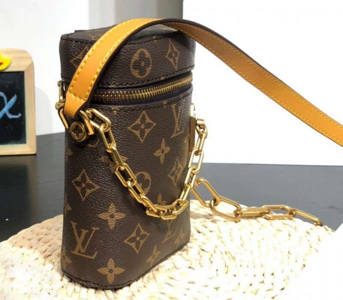 L0vis Vvtt0n Monogram Canvas Phone Box