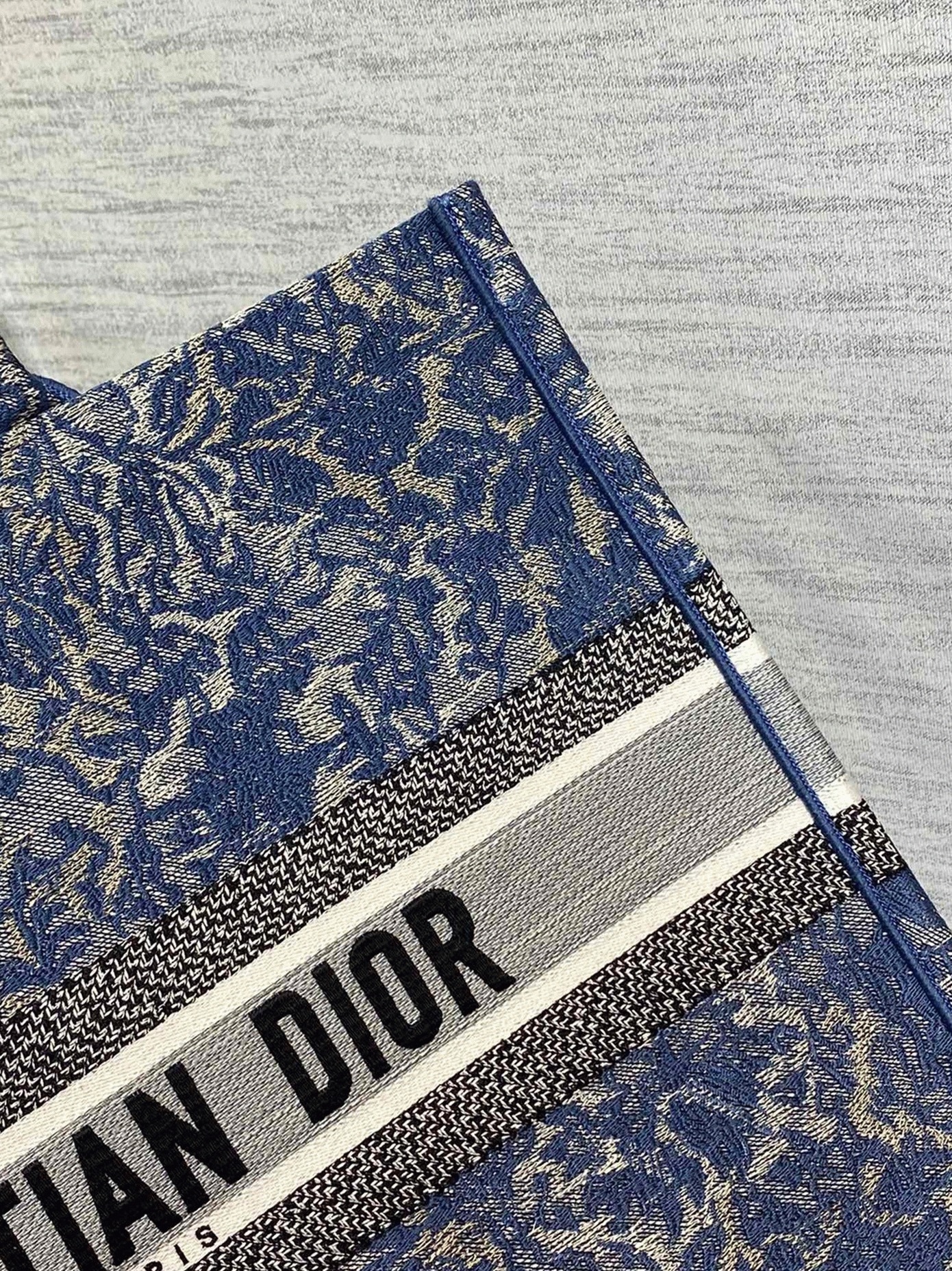 D10r Large Book Tote Bag Replica in Blue Brocart Denim-Effect Embroidery