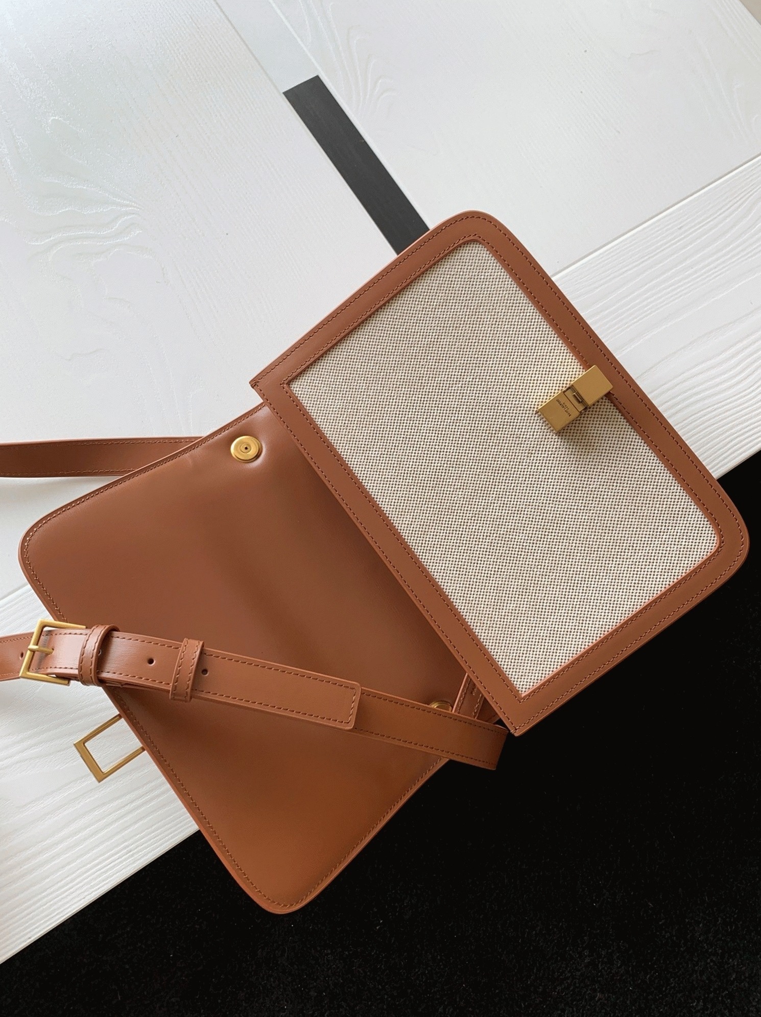 Replica Sa1nt Lau*nt Le Carre Satchel Bag Beige