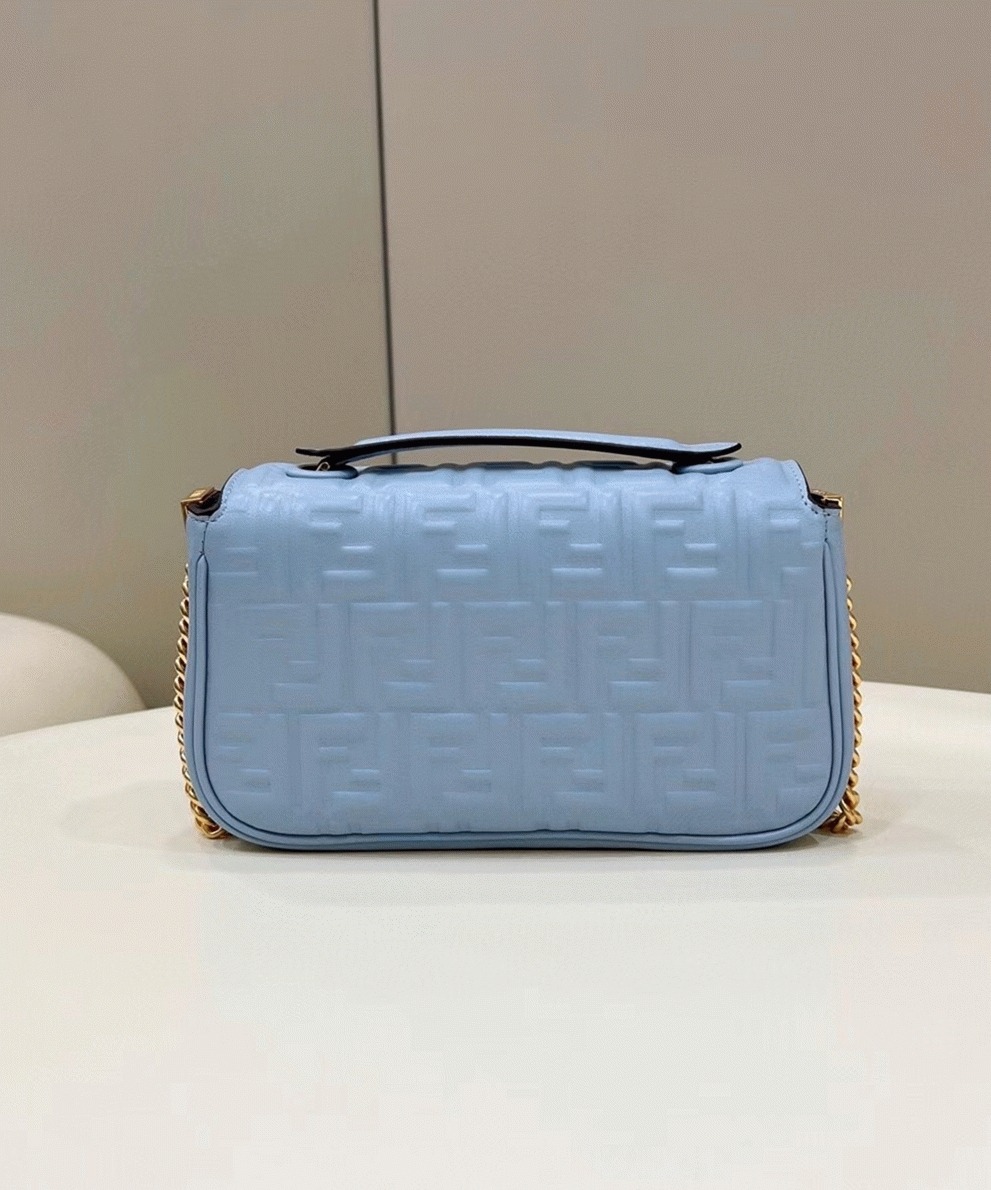 Top Quality Replica F**di Baguette Chain Midi Bag In Blue