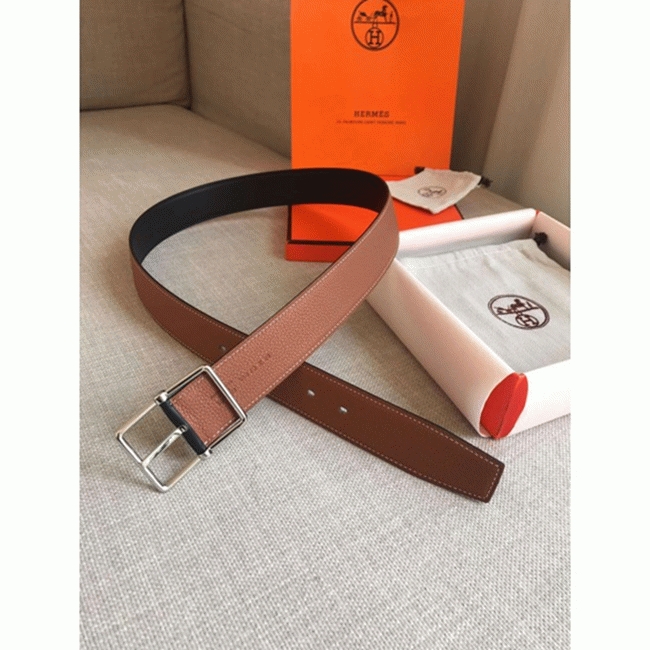 Replica H**me5 reversible saddle style belt in brown