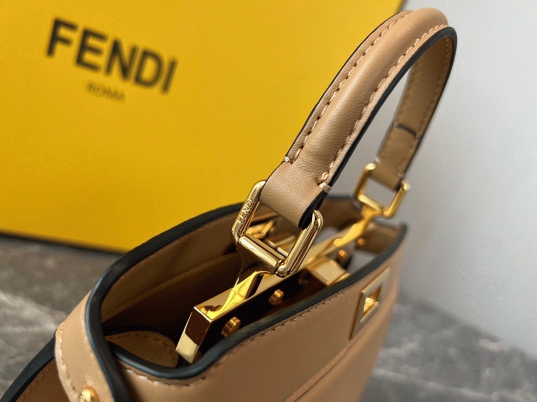 Top Quality Fake F**di Peekaboo ISeeU Petite Bag In Beige Nappa Leather