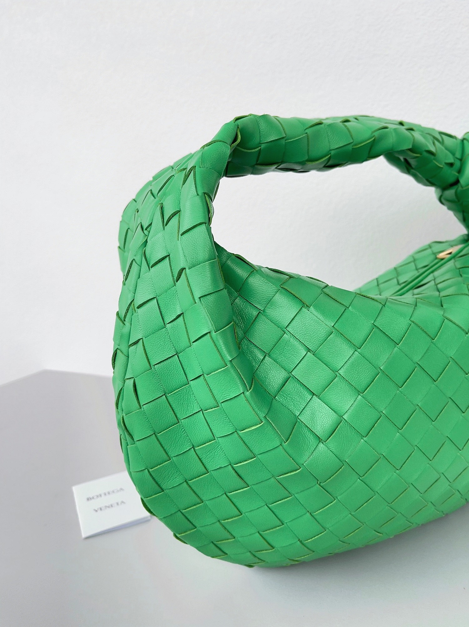 Fake B0tt*ga Ven*ta BV Jodie Teen Bag Parakeet