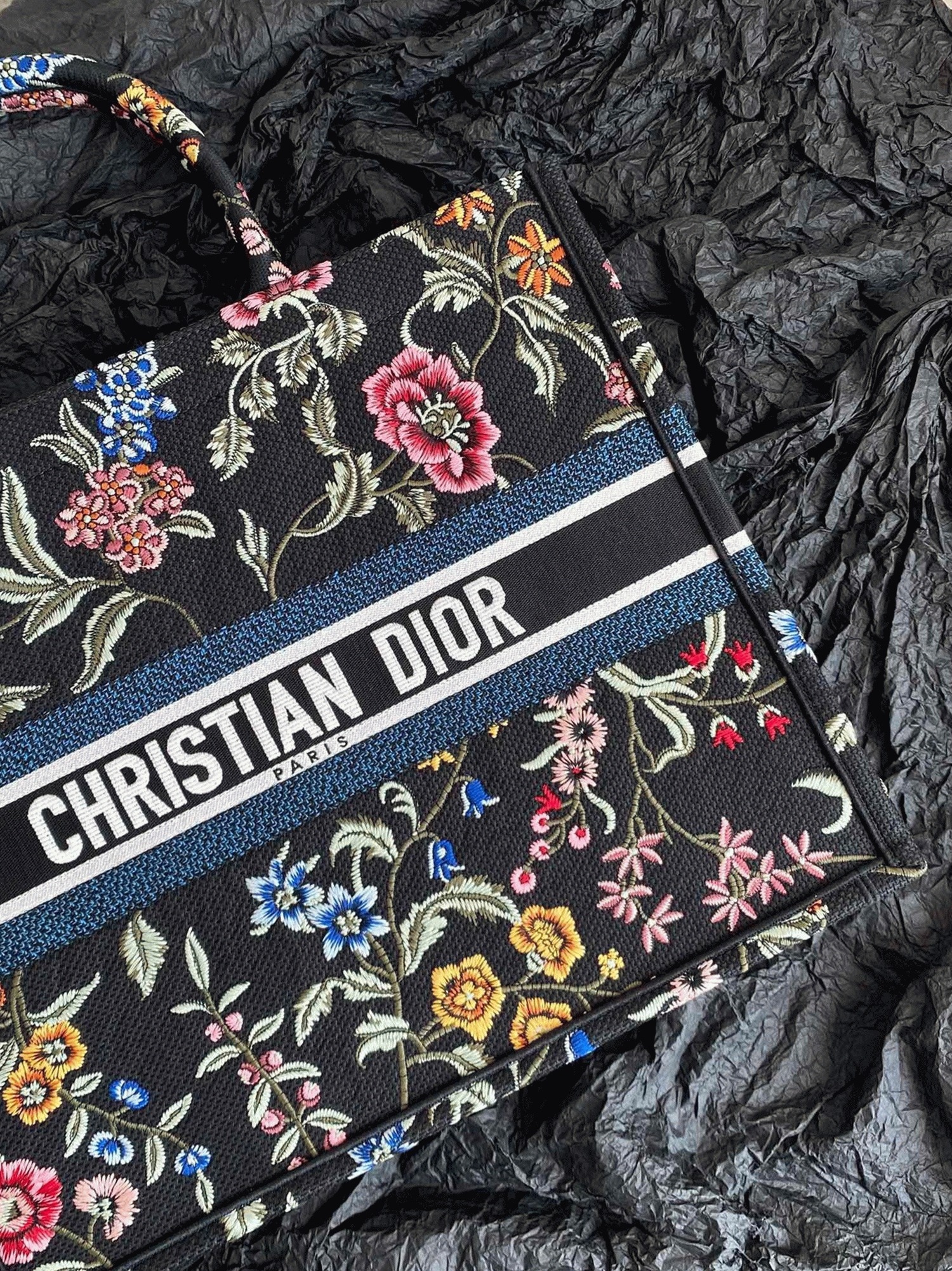 D10r Large Book Tote Bag Fake in Black D10r Petites Fleurs Embroidery