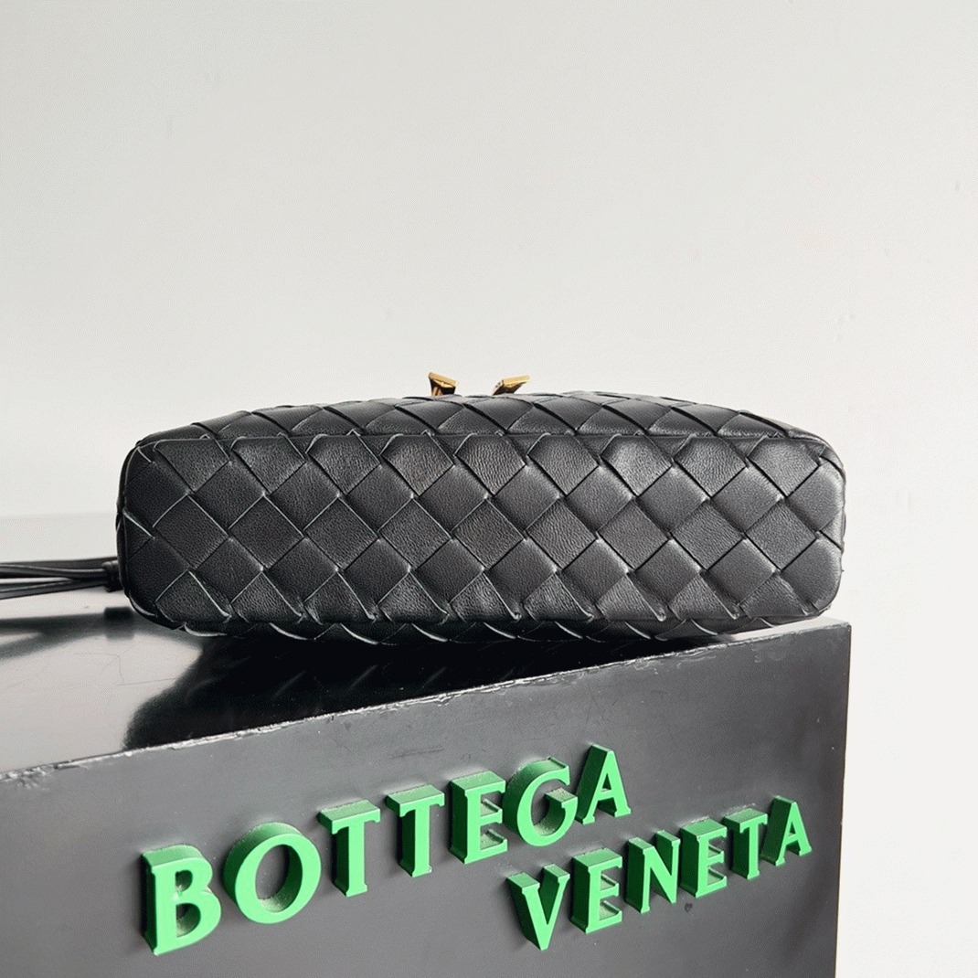 Replica B0tt*ga Ven*ta Bang Bang Vanity Case Black