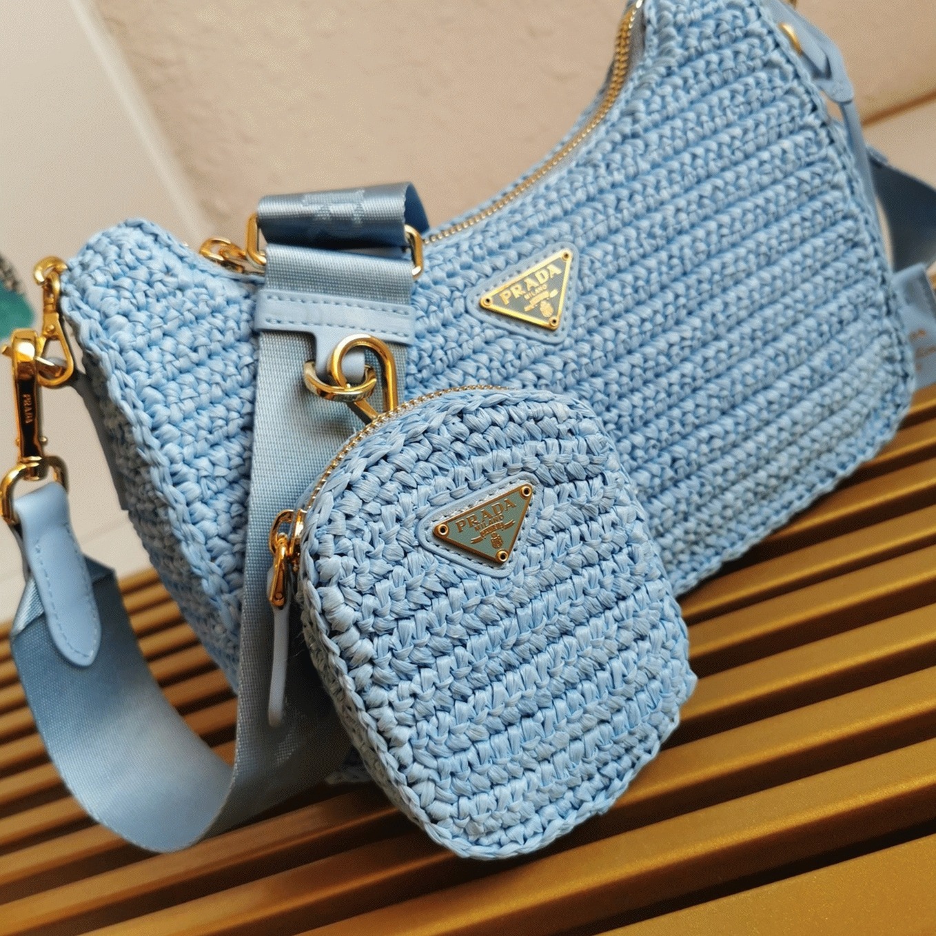 Pra*a Re-Edition Shoulder Bag Fake in Blue