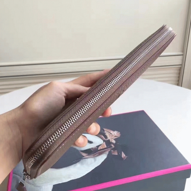 Etoupe Luxury Replica H**me5 Wallet Azap Zipped