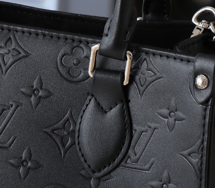 Summer 2025 OnTheGo PM Tote In Black