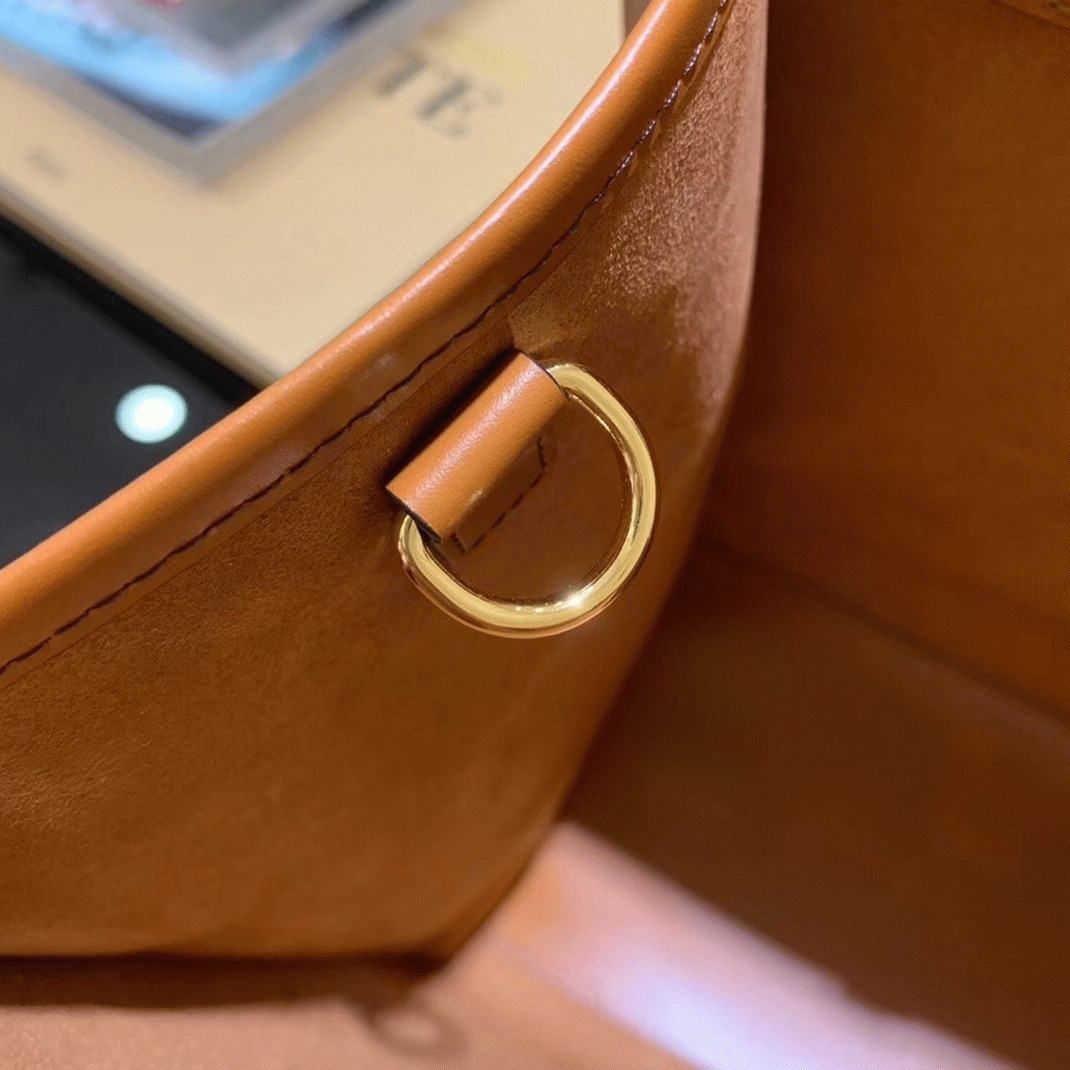 Top Quality Replica F**di Sunshine Large Tote Bag In Brown Calfskin