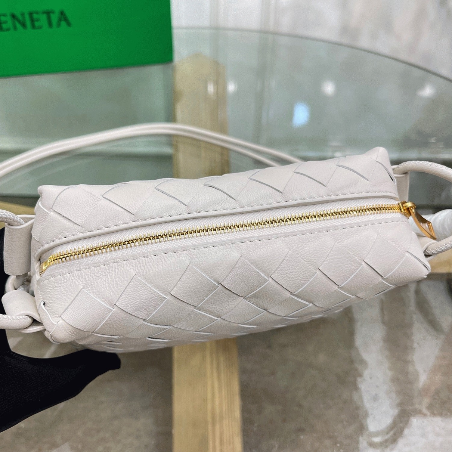 Replica B0tt*ga Ven*ta Loop Mini Bag White