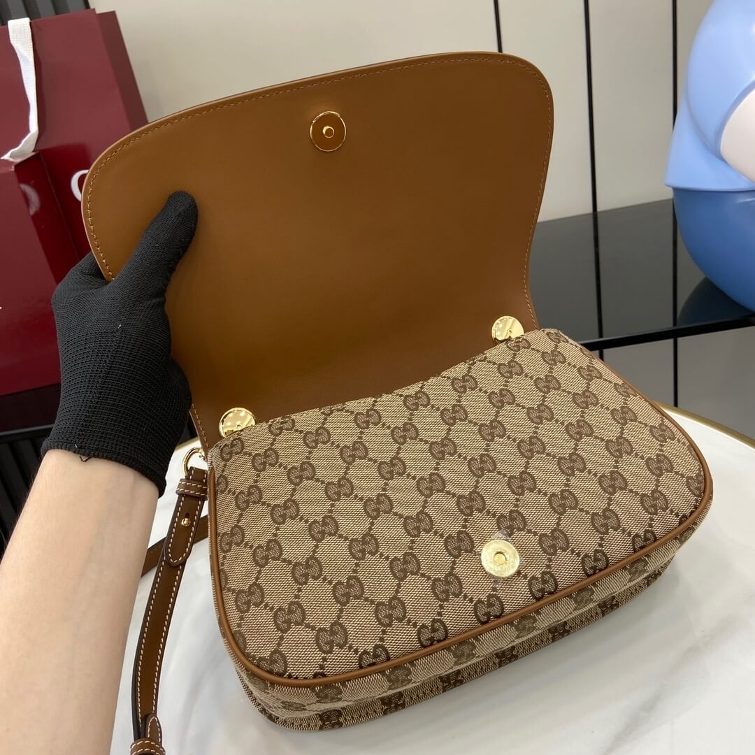 Gvc*1 Blondie small top handle bag