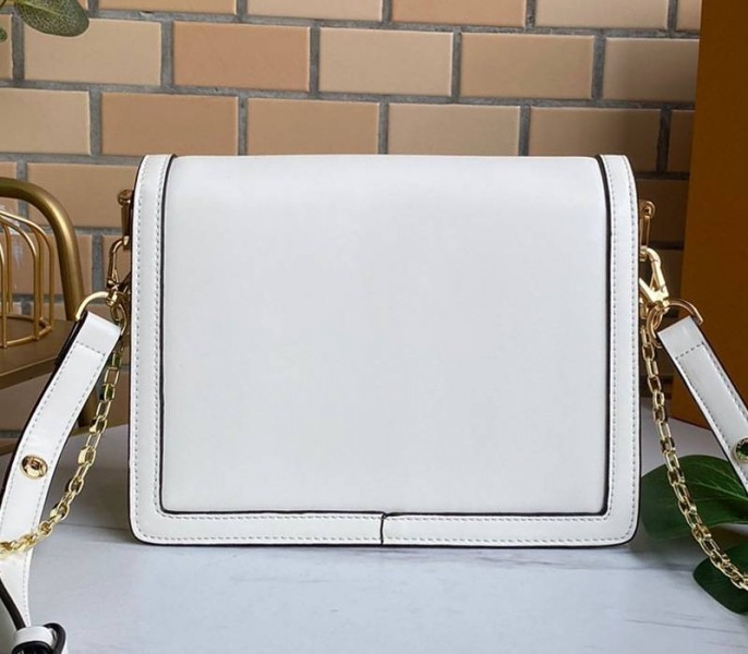 L0vis Vvtt0n Dauphine Lugano MM Off Bag In Off-White