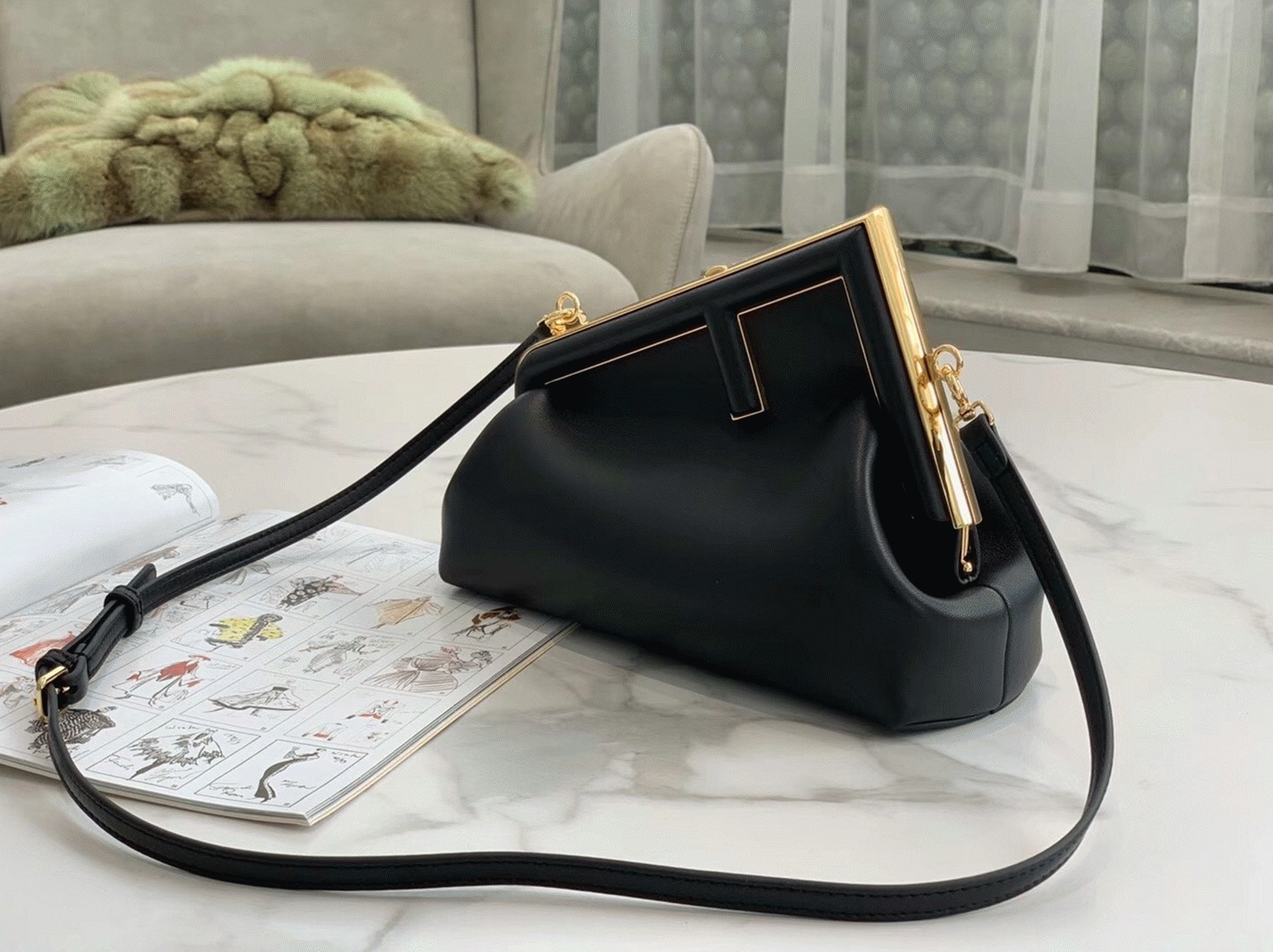 Top Quality Knockoff F**di First Small Bag In Black