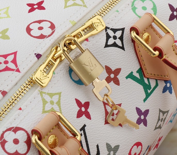 X TM Multicolored Speedy Bandouliere 30 In White